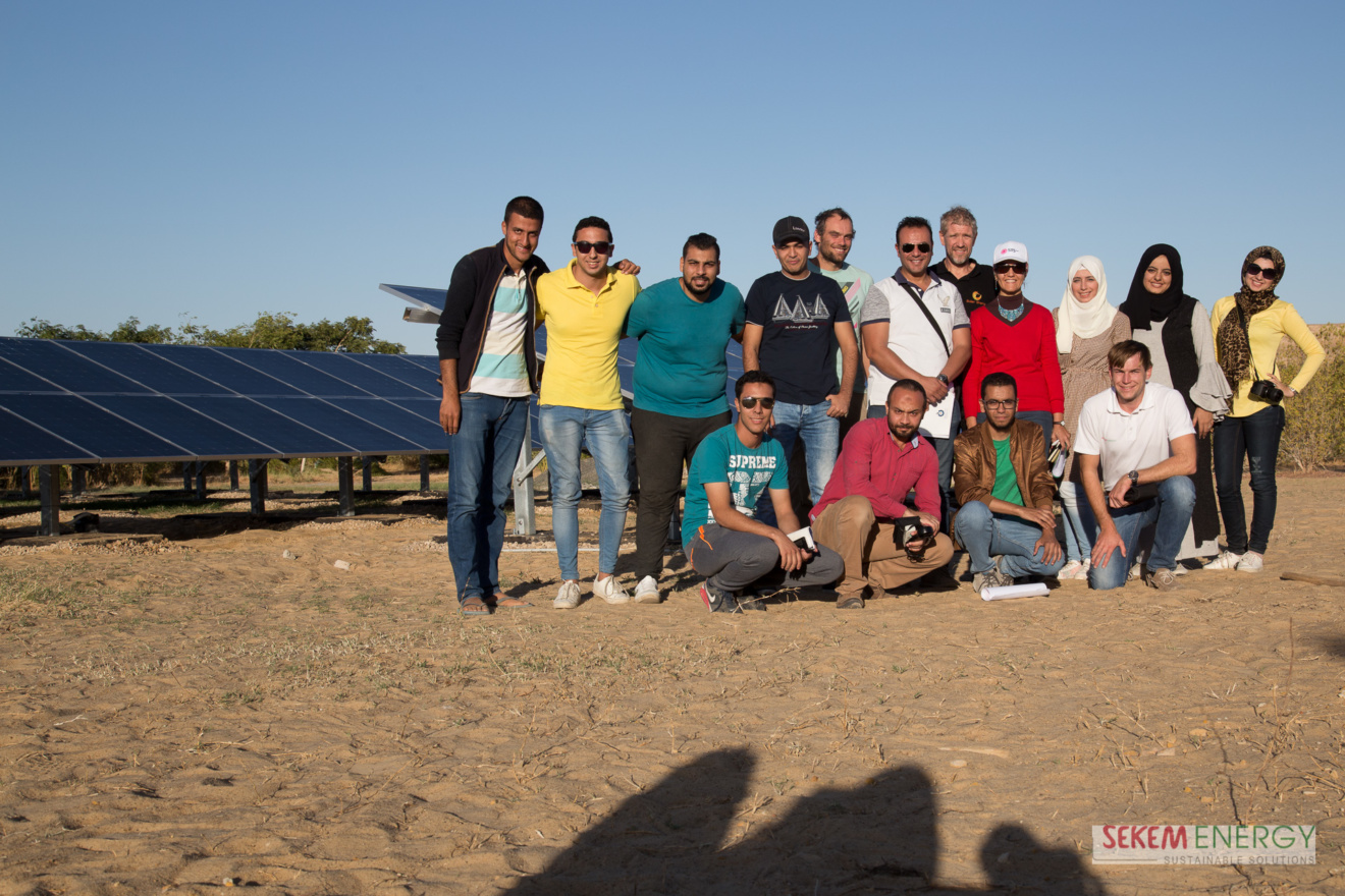 Nachhaltigkeit durch die Sonne: Neue Solarpumpe und Bildung für erneuerbare Energien